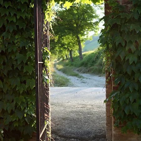 Tenuta Guazzaura Serralunga di Crea